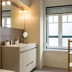 Apartament Anjos 3 Bedroom With Balcony