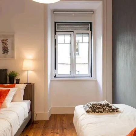 Anjos 3 Bedroom With Balcony Apartmán Lisboa